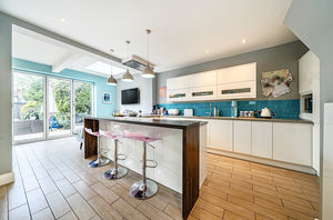 Kitchen dining room- click for photo gallery